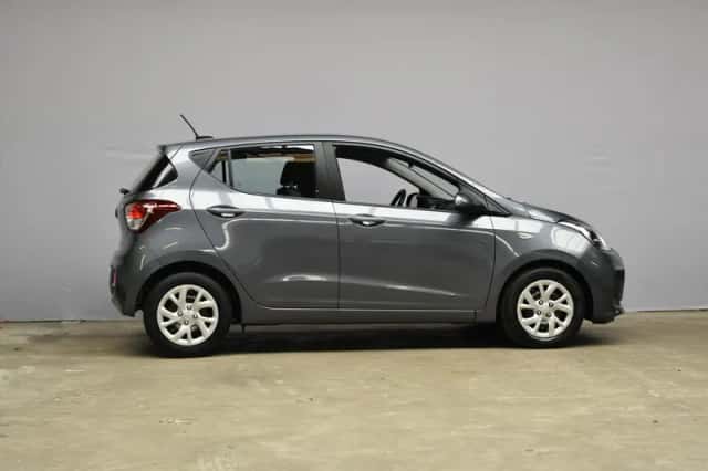 Hyundai i10 (2019) thumbnail 4