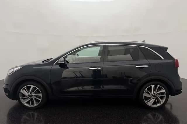 Kia Niro (2017) thumbnail 2