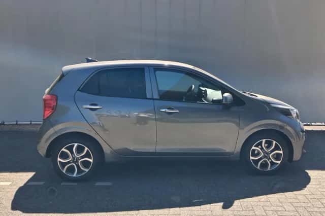 Kia Picanto (2022) thumbnail 5