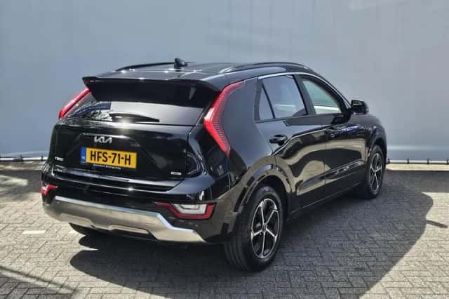 Kia Niro (2025) thumbnail 4
