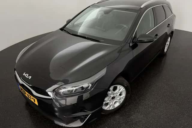 Kia Ceed Sportswagon (2025) thumbnail 2