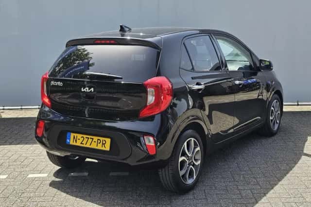 Kia Picanto (2021) thumbnail 4
