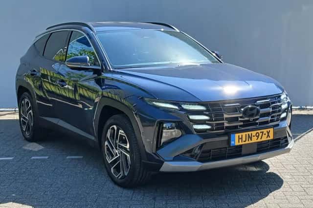 Hyundai Tucson (2025) thumbnail 3