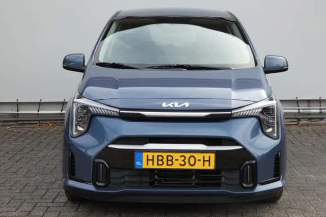 Kia Picanto (2025) thumbnail 2