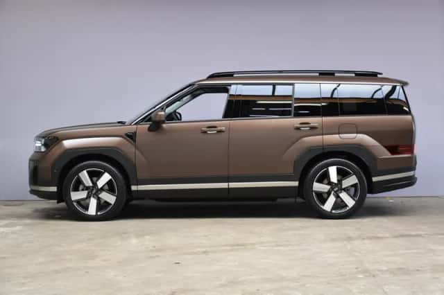 Hyundai Santa Fe (2026) thumbnail 3