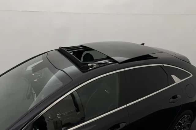 Kia Proceed (2022) thumbnail 2