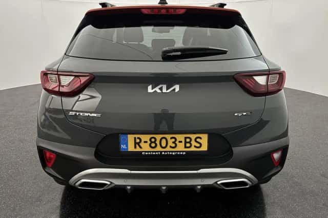 Kia Stonic (2022) thumbnail 4
