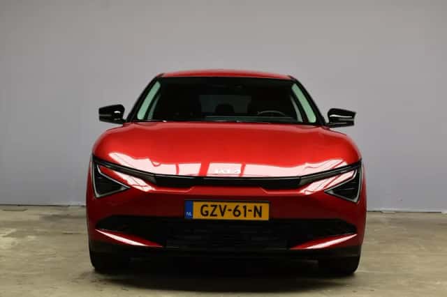 Kia EV6 (2025) thumbnail 2