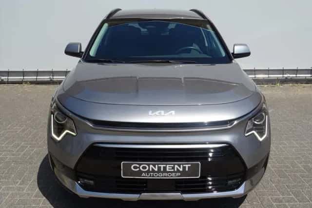 Kia Niro (2022) thumbnail 2