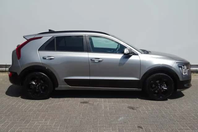 Kia Niro (2022) thumbnail 4