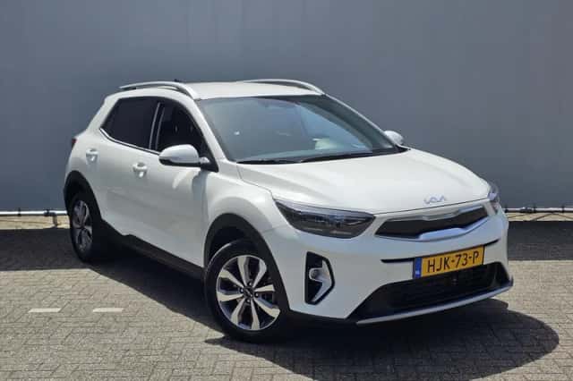 Kia Stonic (2025) thumbnail 6