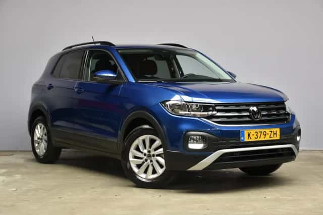 Volkswagen T-Cross (2021) thumbnail 3