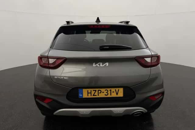 Kia Stonic (2025) thumbnail 5