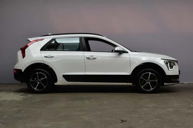 Kia Niro (2022) thumbnail 4