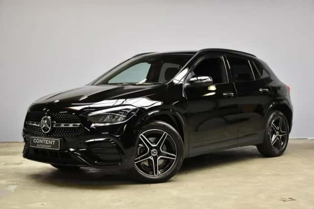 Mercedes-Benz GLA (2025) thumbnail 1