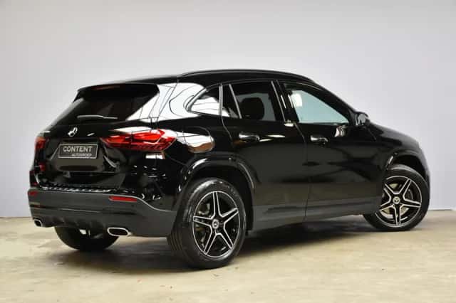Mercedes-Benz GLA (2025) thumbnail 6