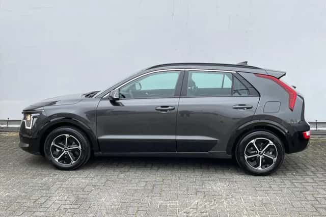 Kia Niro (2022) thumbnail 2