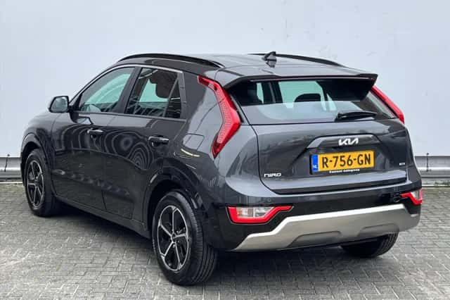 Kia Niro (2022) thumbnail 3