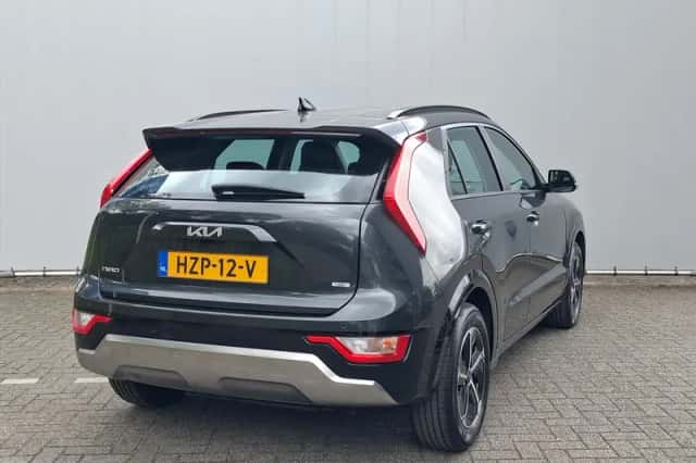 Kia Niro (2025) thumbnail 4