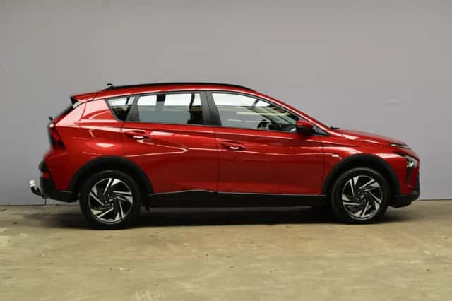 Hyundai Bayon (2022) thumbnail 4