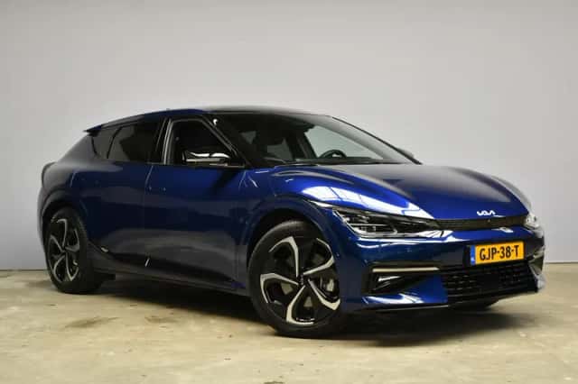 Kia EV6 (2024) thumbnail 3