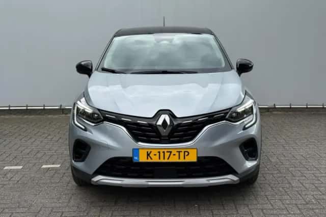 Renault Captur (2026) thumbnail 3