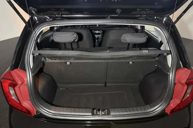Kia Picanto (2024) thumbnail 6