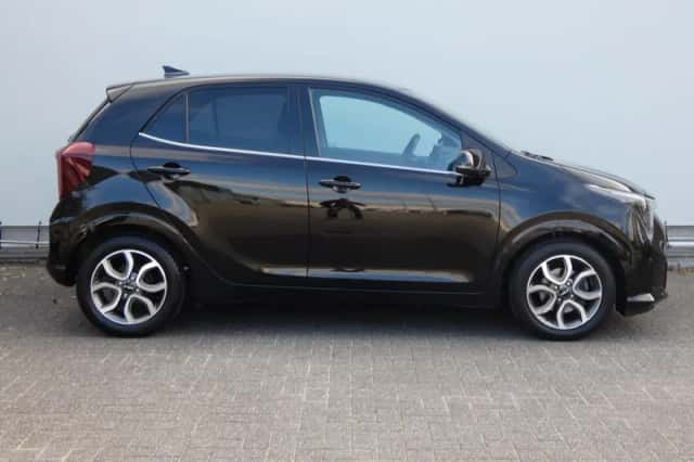 Kia Picanto (2025) thumbnail 4