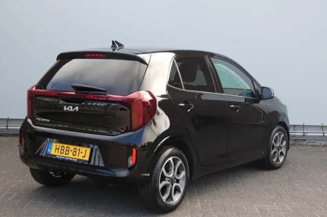Kia Picanto (2025) thumbnail 5