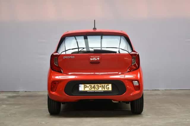 Kia Picanto (2022) thumbnail 6