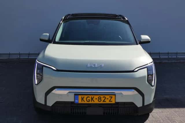 Kia EV3 (2026) thumbnail 2