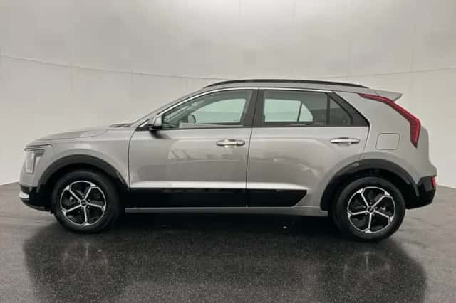 Kia Niro (2026) thumbnail 3
