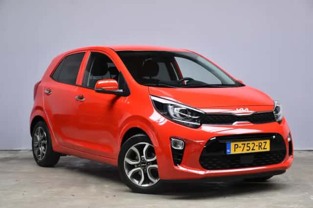 Kia Picanto (2022) thumbnail 3