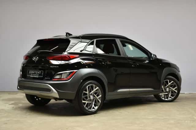 Hyundai Kona (2022) thumbnail 5