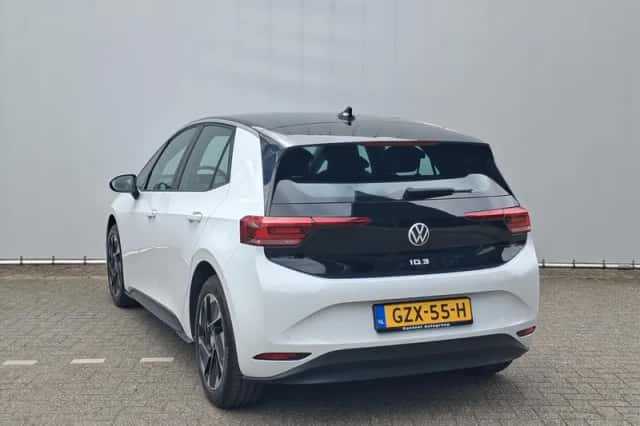 Volkswagen ID.3 (2025) thumbnail 3