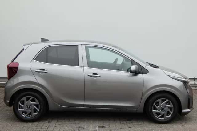 Kia Picanto (2025) thumbnail 5