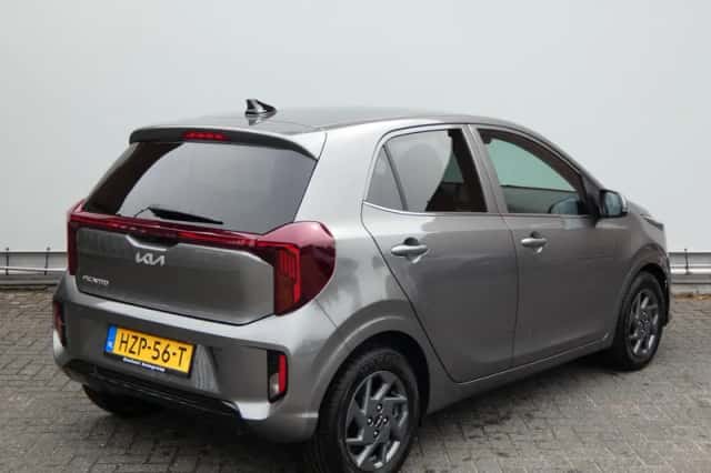 Kia Picanto (2025) thumbnail 6