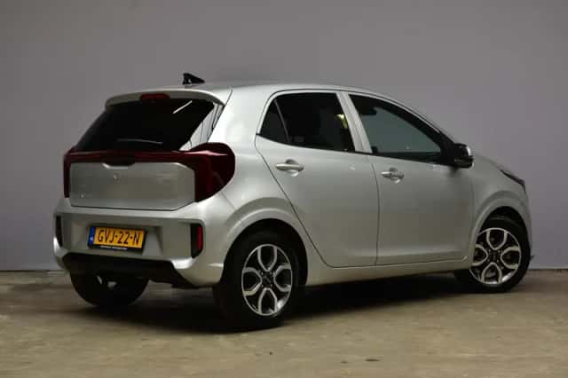 Kia Picanto (2024) thumbnail 5