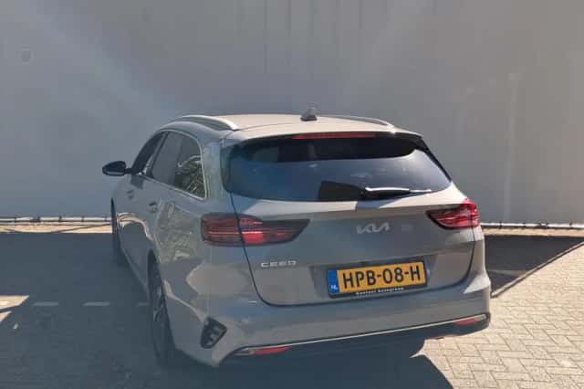 Kia Ceed Sportswagon (2025) thumbnail 3