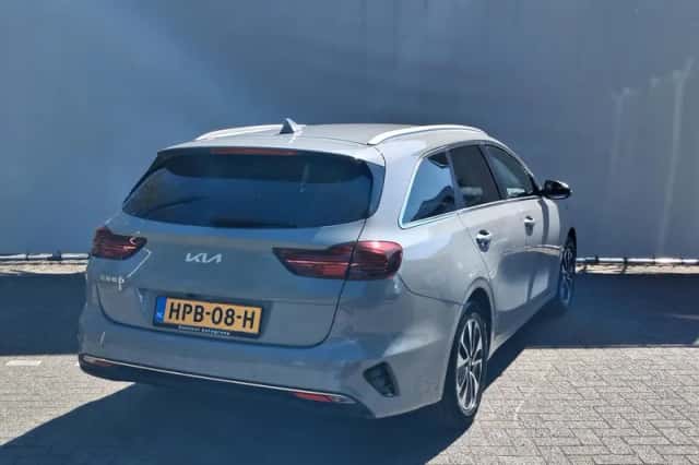 Kia Ceed Sportswagon (2025) thumbnail 4