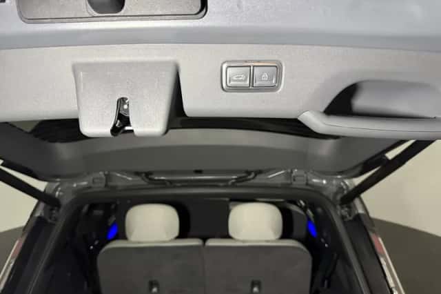 Kia EV9 (2025) thumbnail 6