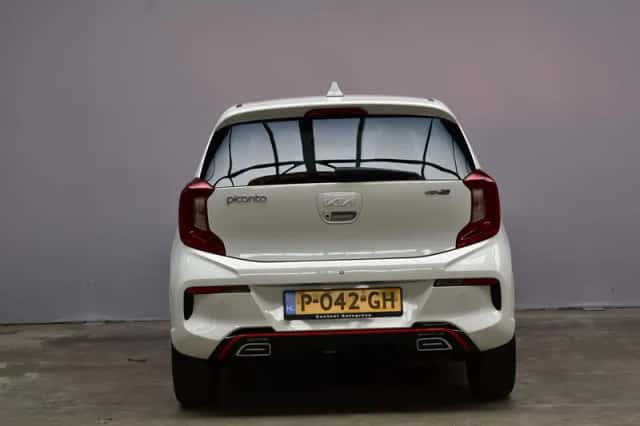 Kia Picanto (2022) thumbnail 6