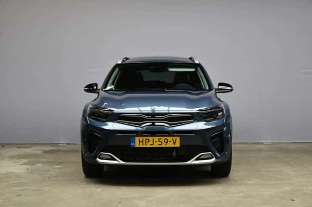 Kia Stonic (2025) thumbnail 2