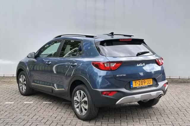 Kia Stonic (2026) thumbnail 4