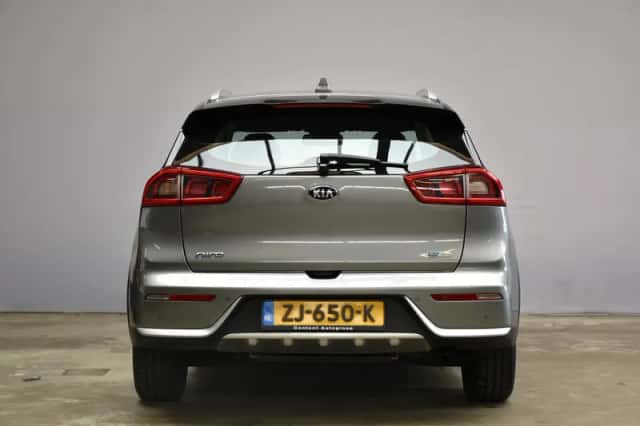 Kia Niro (2019) thumbnail 6