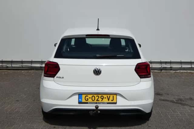 Volkswagen Polo (2019) thumbnail 6