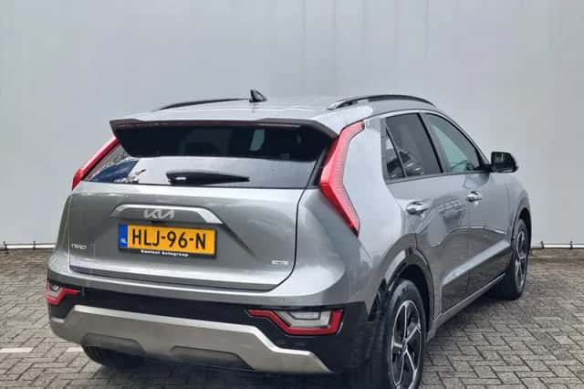 Kia Niro (2025) thumbnail 4