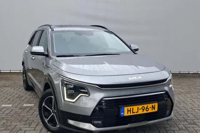 Kia Niro (2025) thumbnail 6