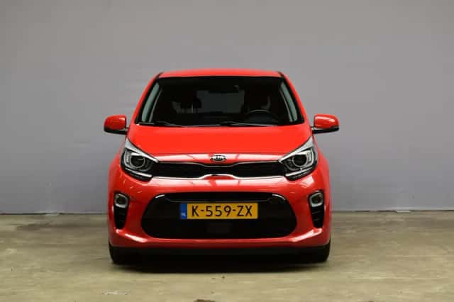 Kia Picanto (2021) thumbnail 2