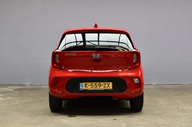 Kia Picanto (2021) thumbnail 6